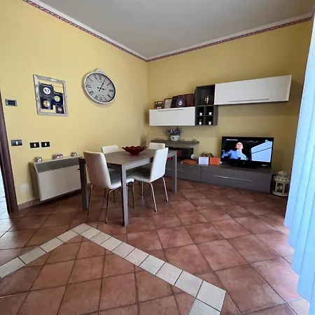 Al Limone Apartment *